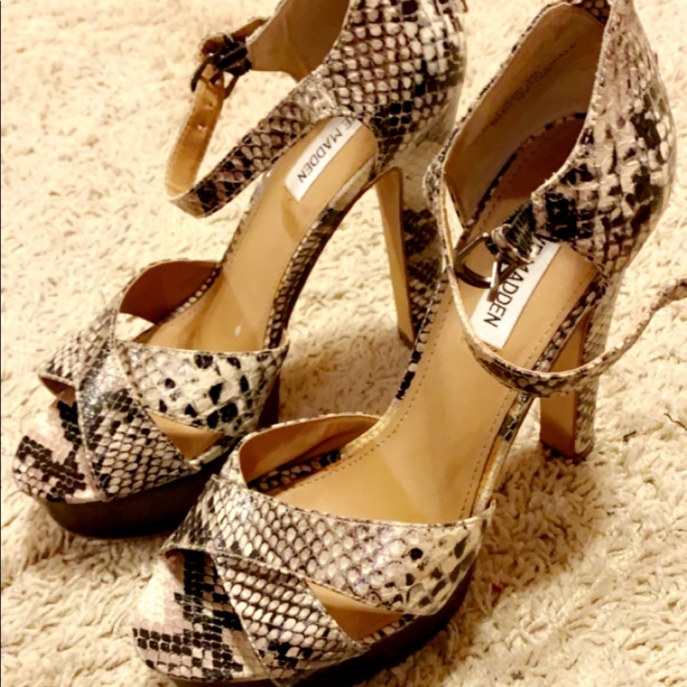 Steve Madden snakeskin block heels